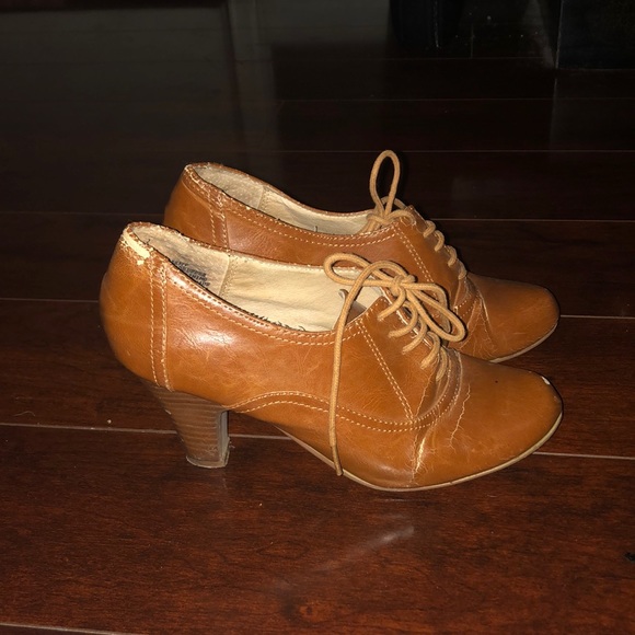 Old fashions kitten heel - Picture 5 of 6